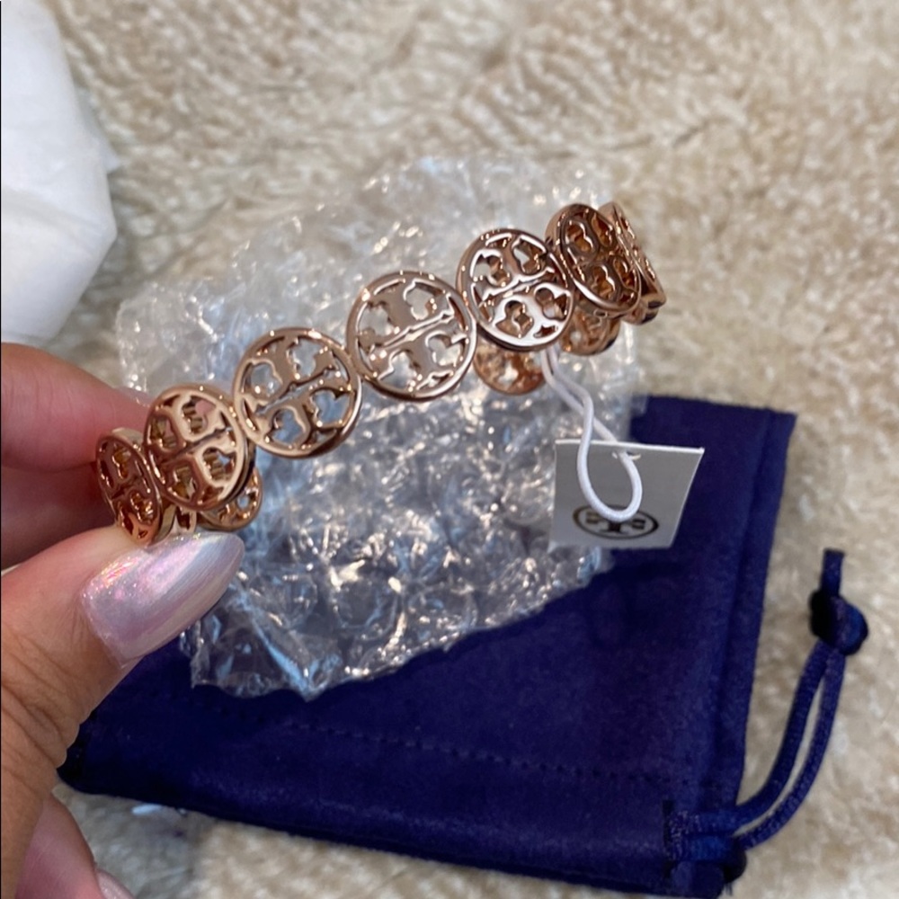Tory burch frozen logo cuff